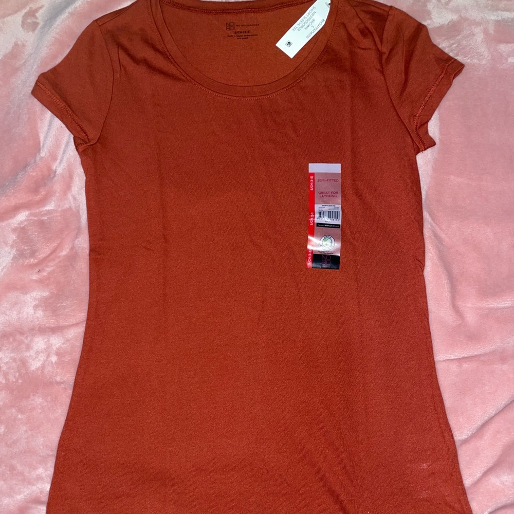 Burnt orange short sleeve shirt